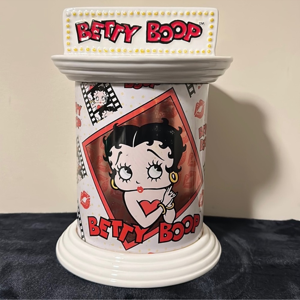 Vintage King Features Syndicate 2001 Betty Boop Cookie Jar